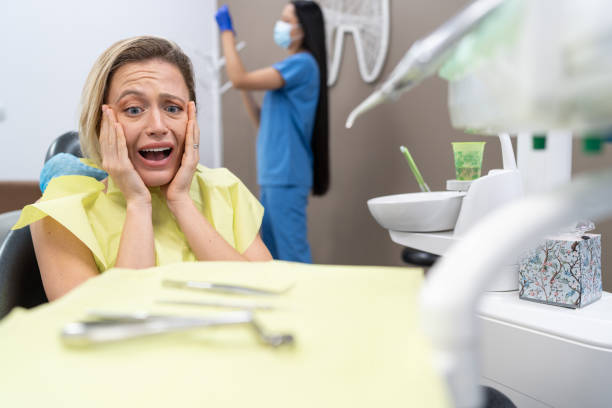 Best Urgent Tooth Repair  in Brinkley, AR